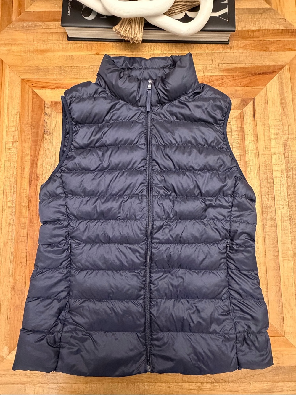 Uniqlo Women's Packable Quilted Puffer Vest - Navy Size Medium